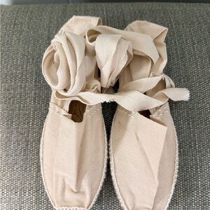 Women's Cream Canvas Espadrilles